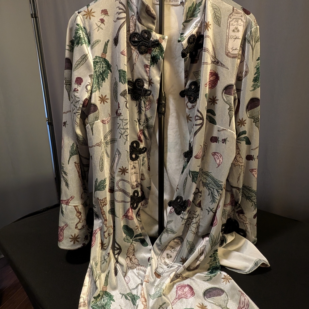 Harry Potter Witchcraft Women's Cape or Housecoat with Black Accents